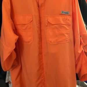 XLarge Columbia shirt.